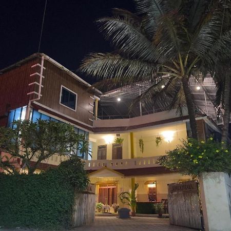 Vedha Beach Resort Alappuzha Zewnętrze zdjęcie